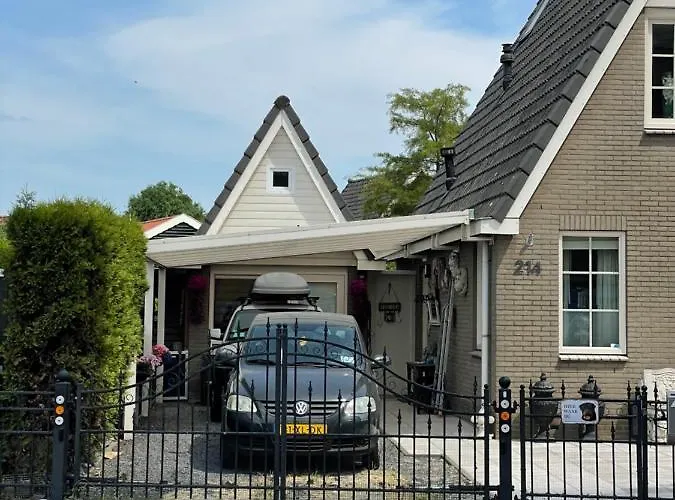 Casa Di Maksch De Miniatura 4*