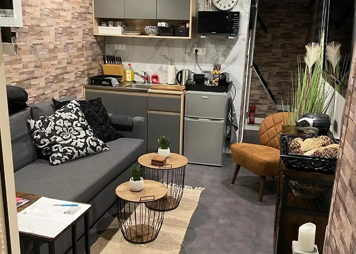 Casa Di Maksch De Miniatura Bed & Breakfast 4*