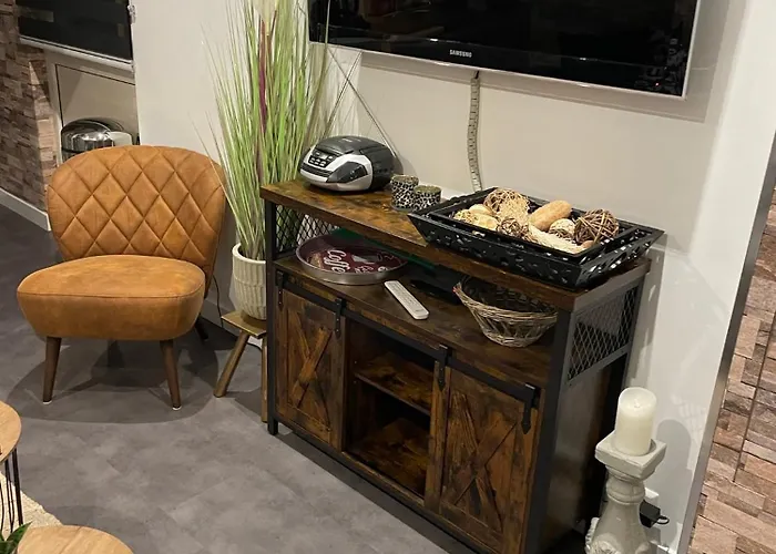 Casa Di Maksch De Miniatura Bed & Breakfast 4*